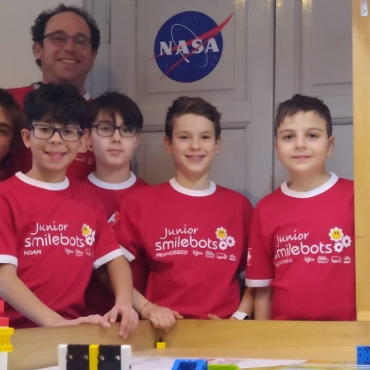 Gli Smilebots triofano alla First Lego League